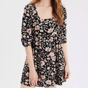24 Hour Sale NWTs American Eagle Floral Babydoll Dress